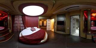 Отель Hotel Roma & Tours Ереван Улучшенный люкс-2
