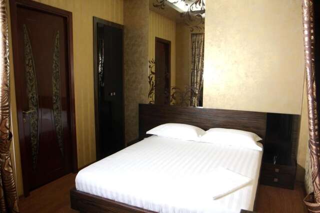 Отель Hotel Roma & Tours Ереван-49